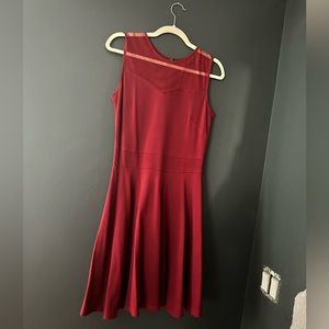 Sylvestidoso maroon dress. Size medium. Never worn